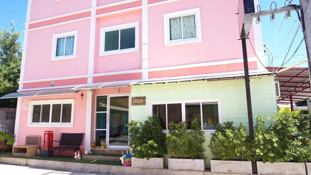 Naka Dream Hotel HHQ Esterno foto